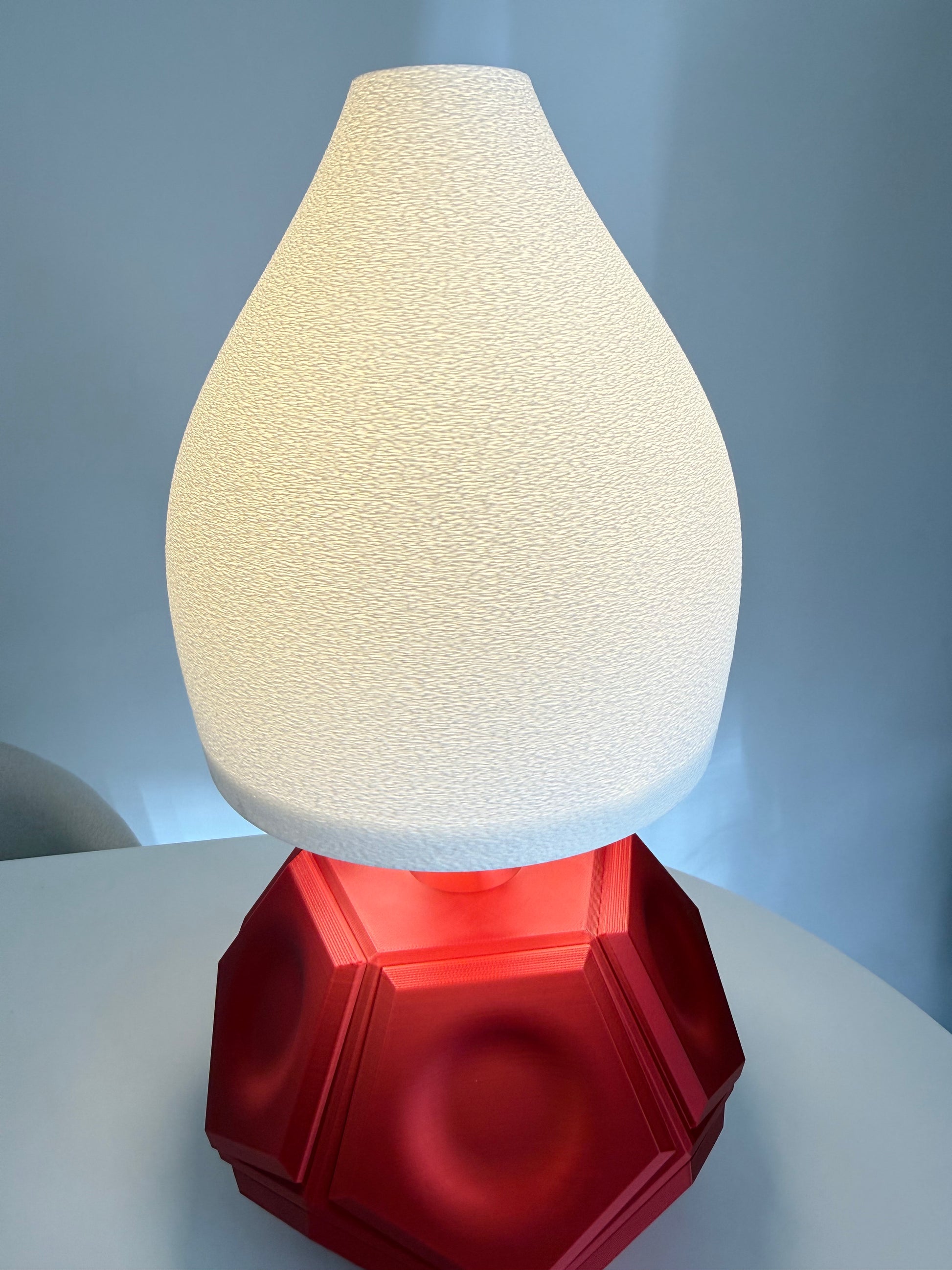 Roberta Lamp - Size comparison